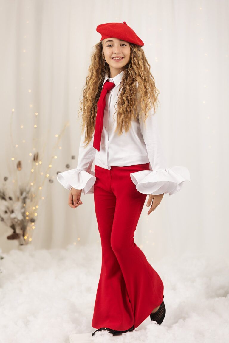 Elegant 3-piece suit for girls with shirt, pants and tie Agathe