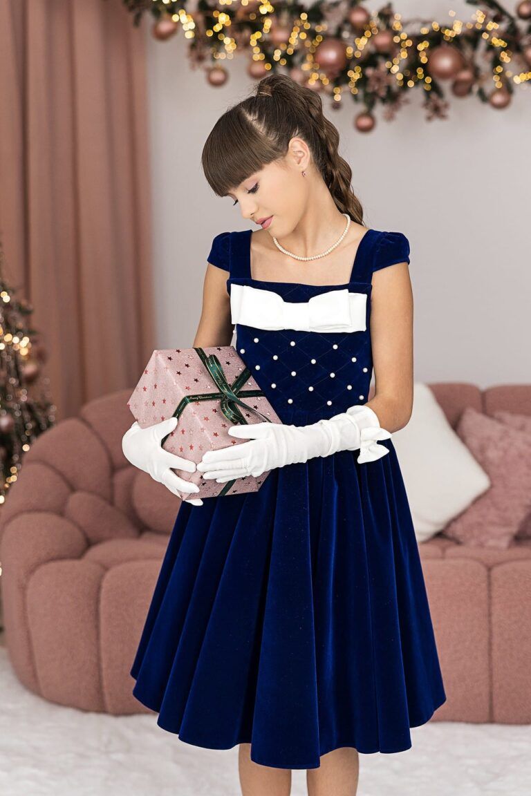 Elegant midi blue velvet dress with white ribbon and pearls for girls Scarlett