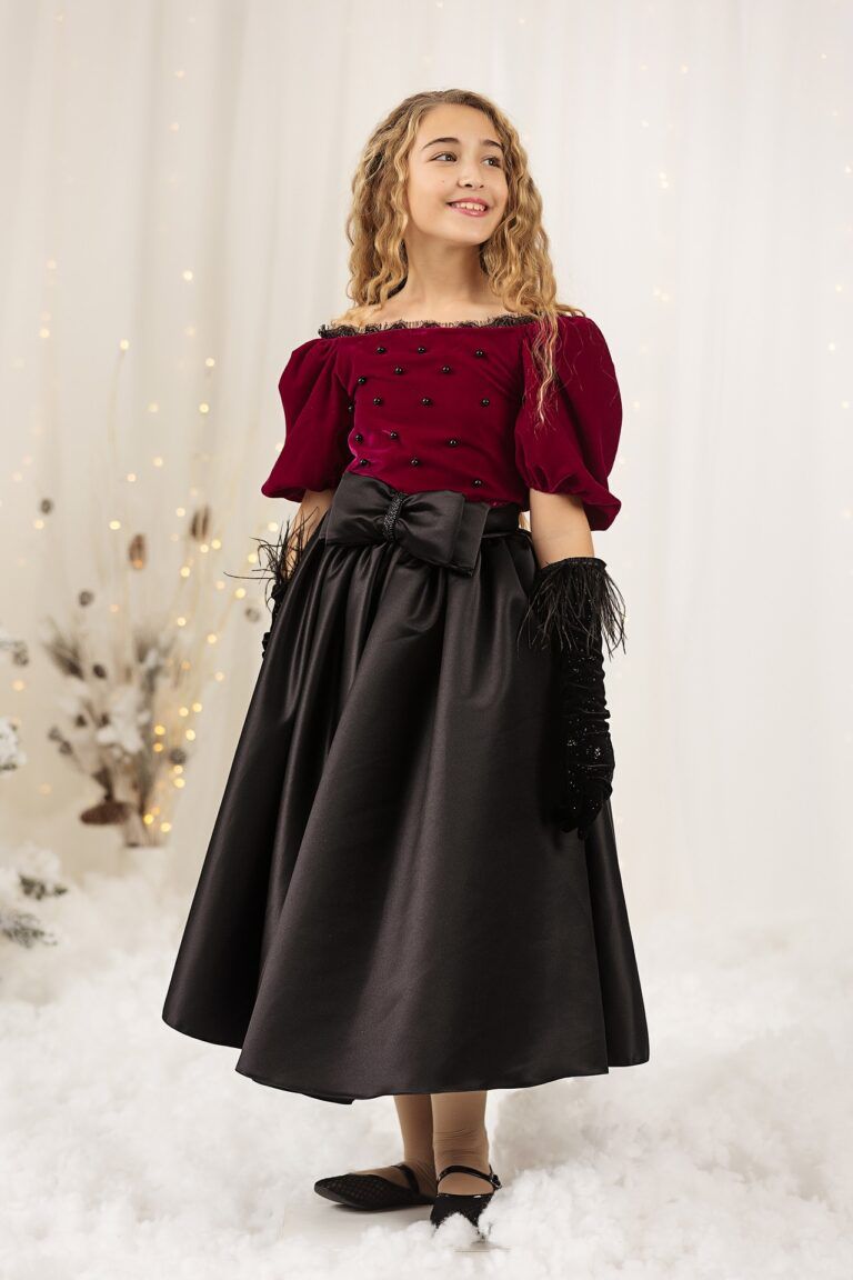 Elegant black taffeta dress with ribbon and pearls for girls Violette